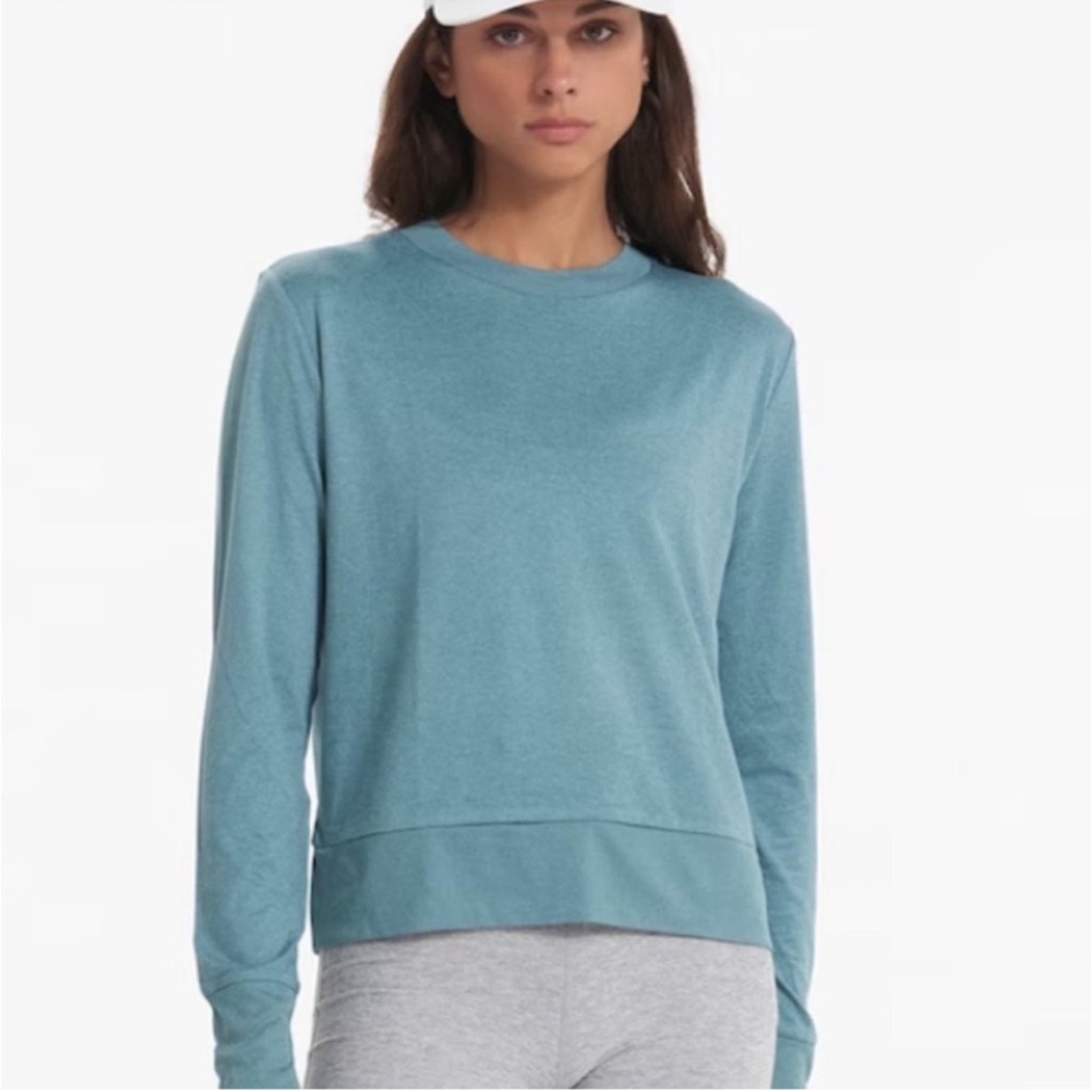 Vuori Women's Teal Crewneck Pullover